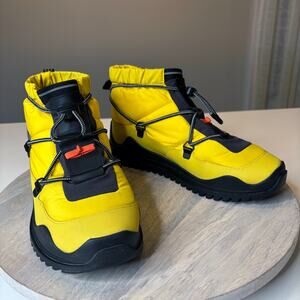 Adidas Stella McCartney Snow Boots Solar Yellow Black Women’s Sz 9 Hiking Winter